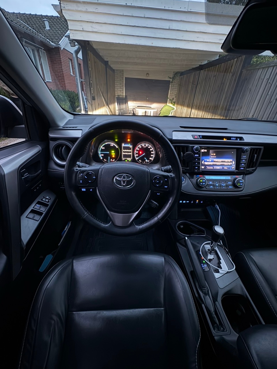 Toyota RAV4 2018, bild 5/5