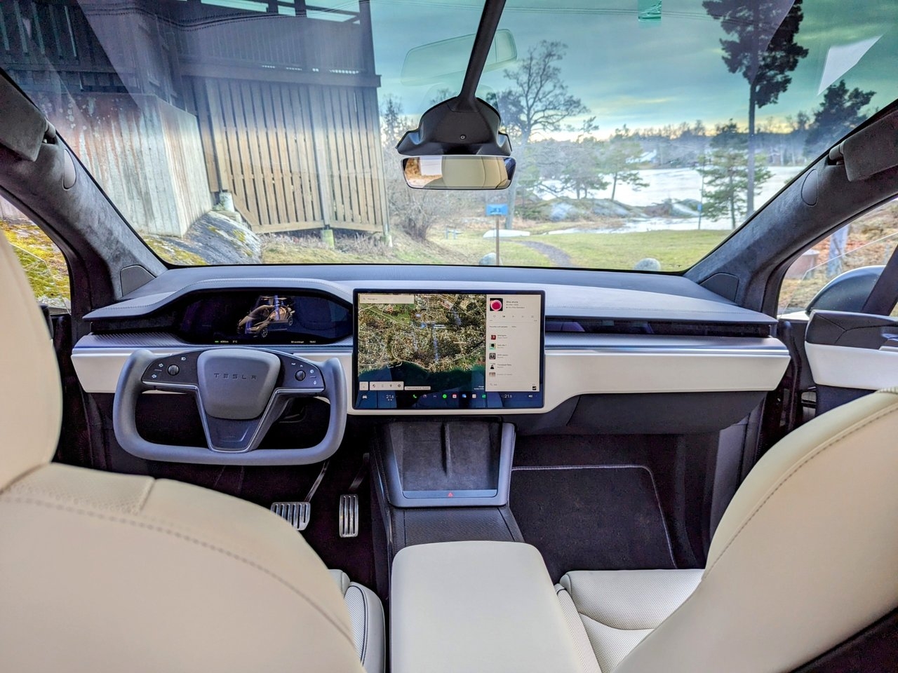 Tesla Model X 2023, photo 4/10