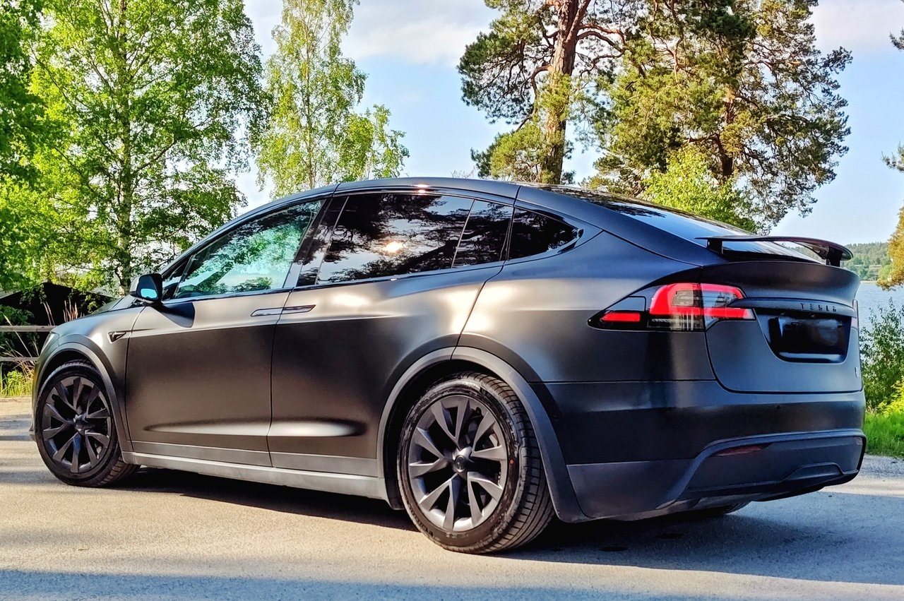 Tesla Model X 2023, photo 2/10