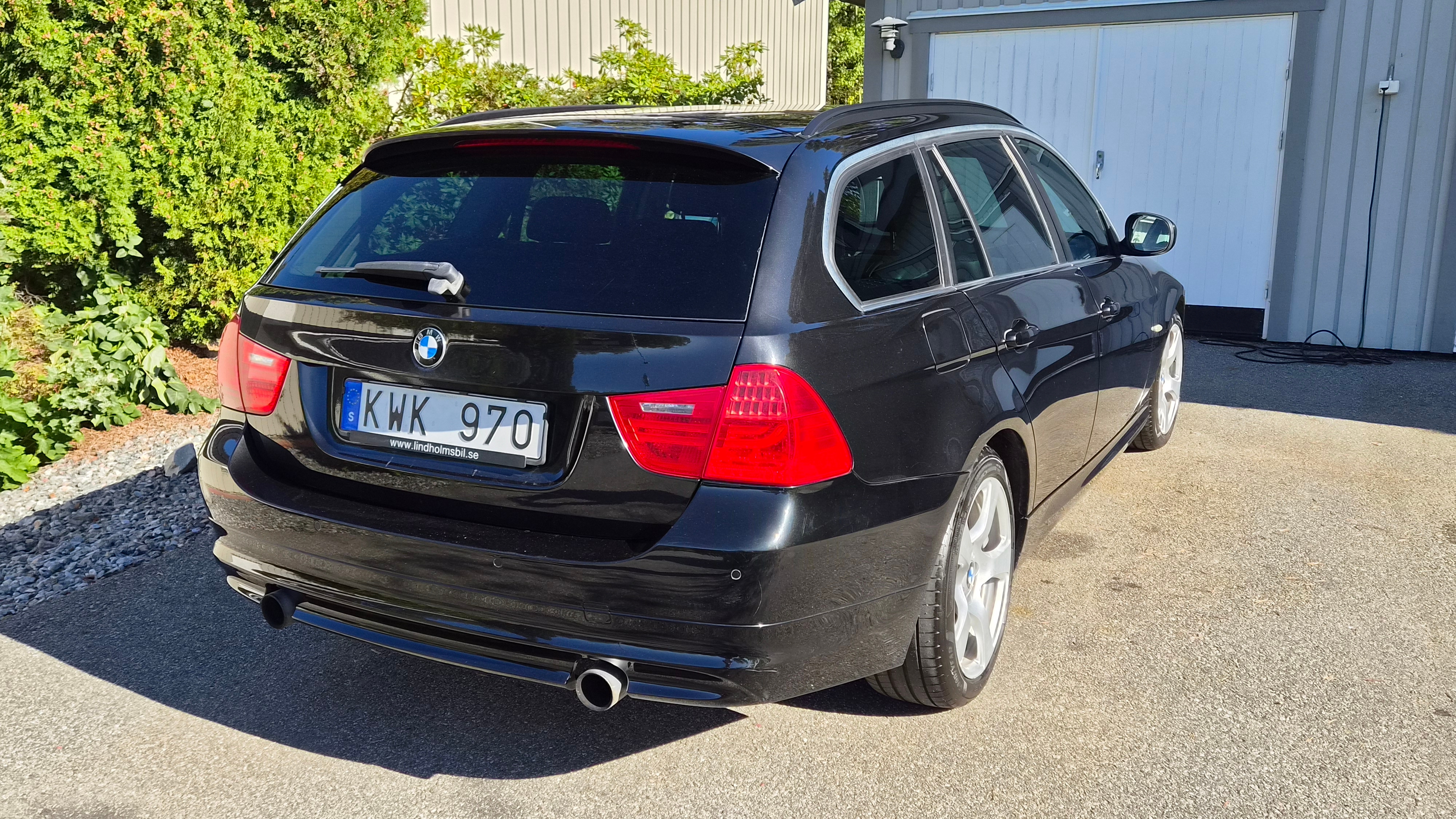 BMW 335 i xDrive Touring Manuell 2011, bild 4/10