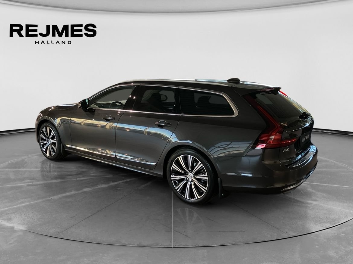 Volvo V90 B4 Bensin Plus Bright 2024, bild 2/10