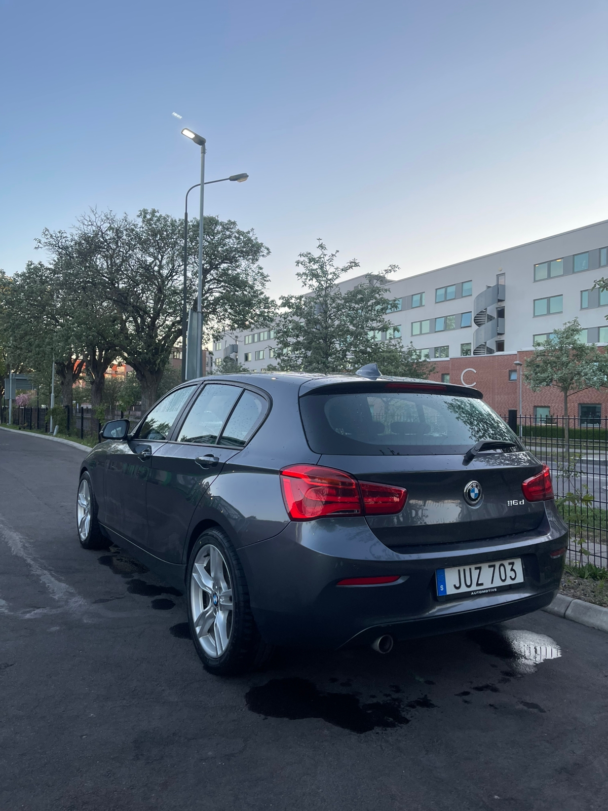 BMW 116 2016, bild 2/9