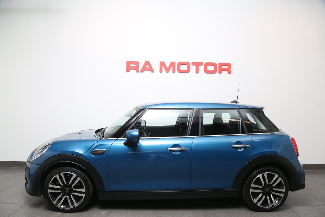 MINI Cooper S 2024, photo 3/10
