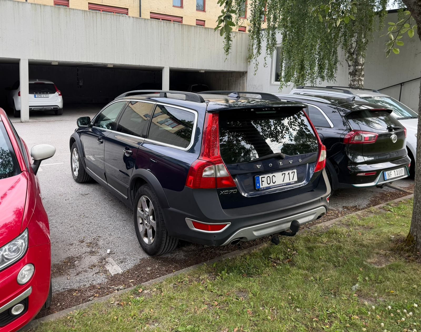 Volvo XC70 D3 AWD Geartronic 2011, bild 2/6