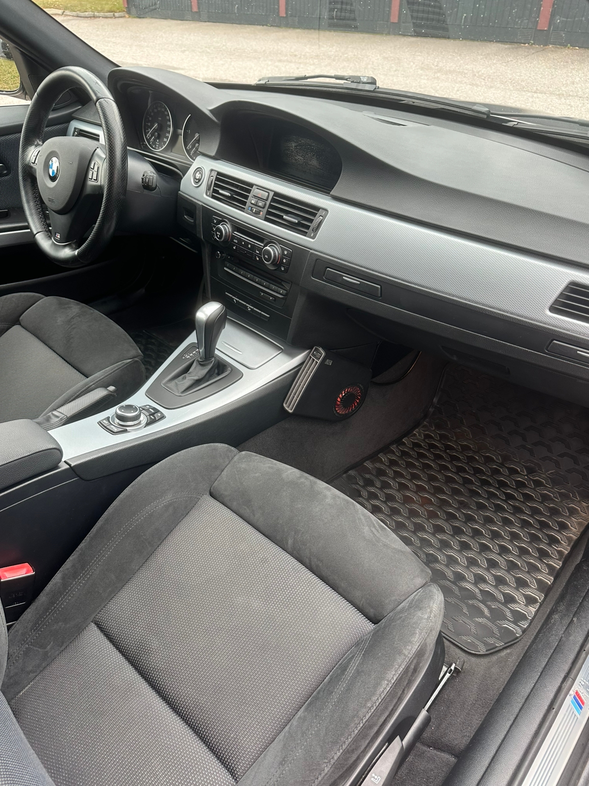 BMW 320 d xDrive Touring Automatisk 2010, photo 5/8