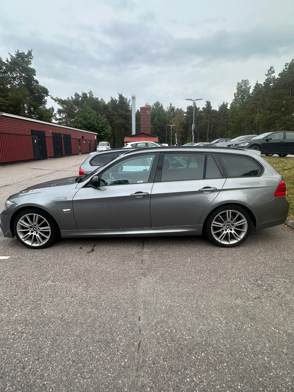 BMW 320 d xDrive Touring Automatisk 2010, photo 3/8