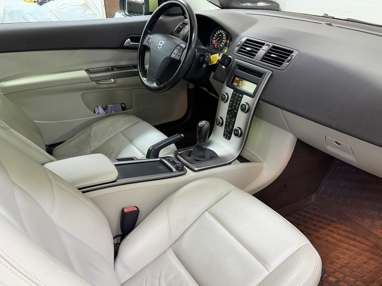 Volvo C30 DRIVe Summum 115hk / Nyservad 2011, kuva 7/10
