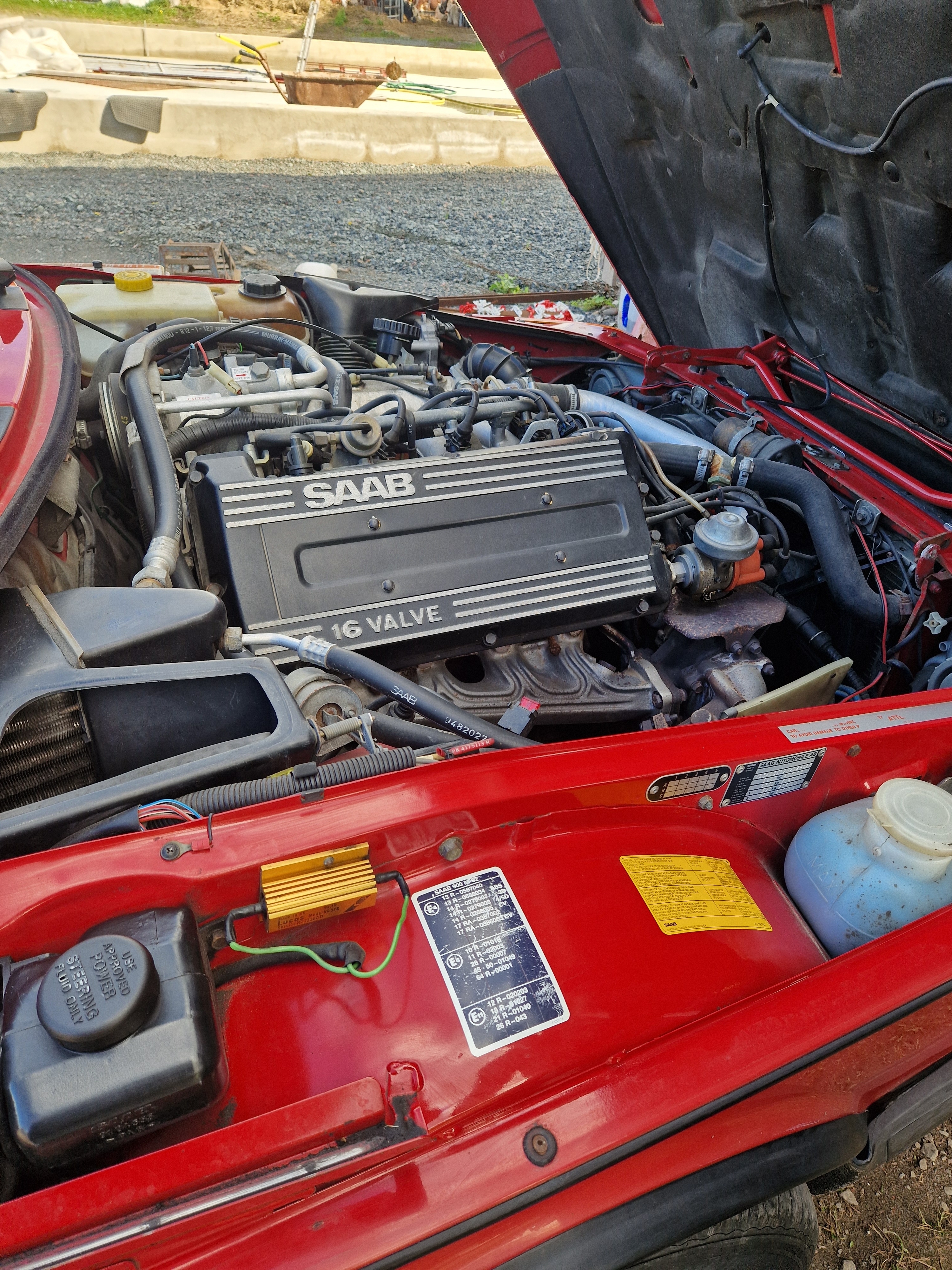 Saab 900 5-dörrar 2.0 Manuell 1992, bild 3/3