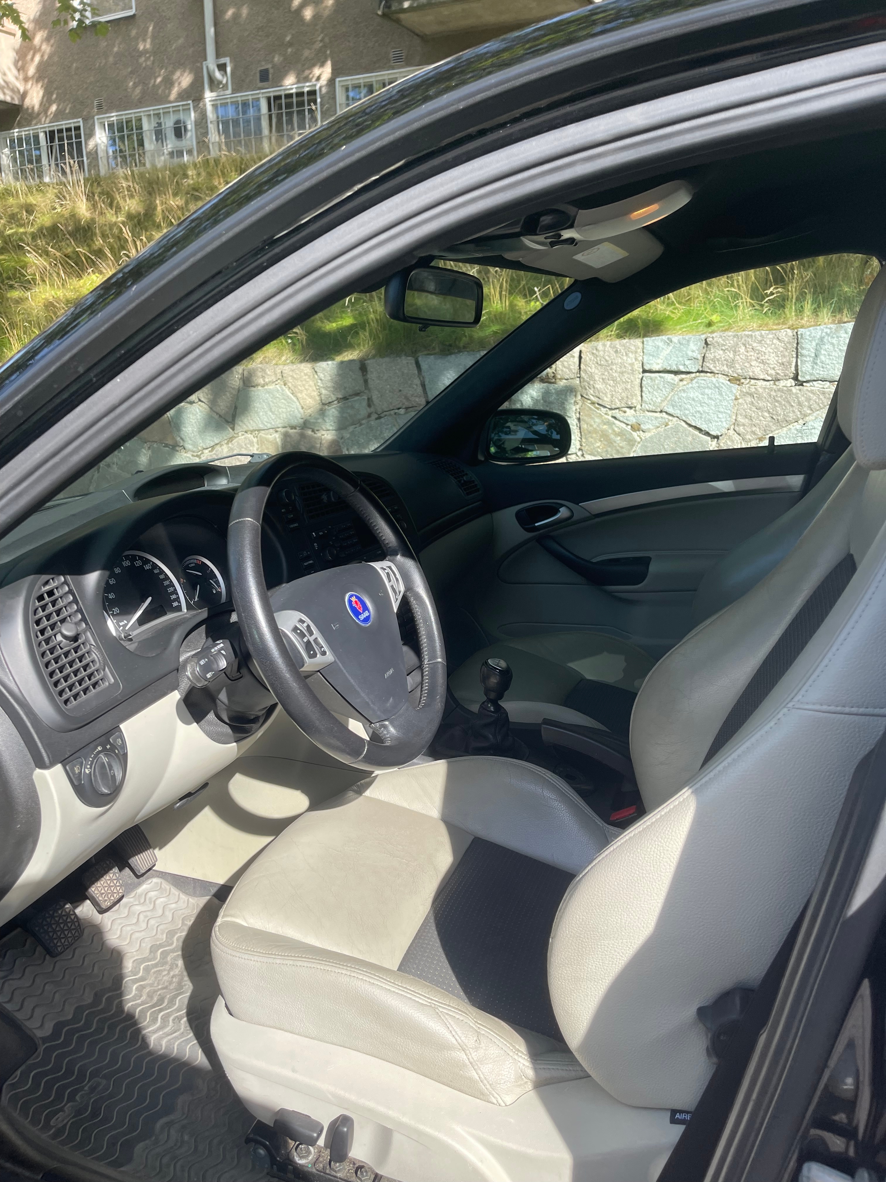 Saab 9-3 SportSedan 2.0 T Manuell 2005, bild 7/10