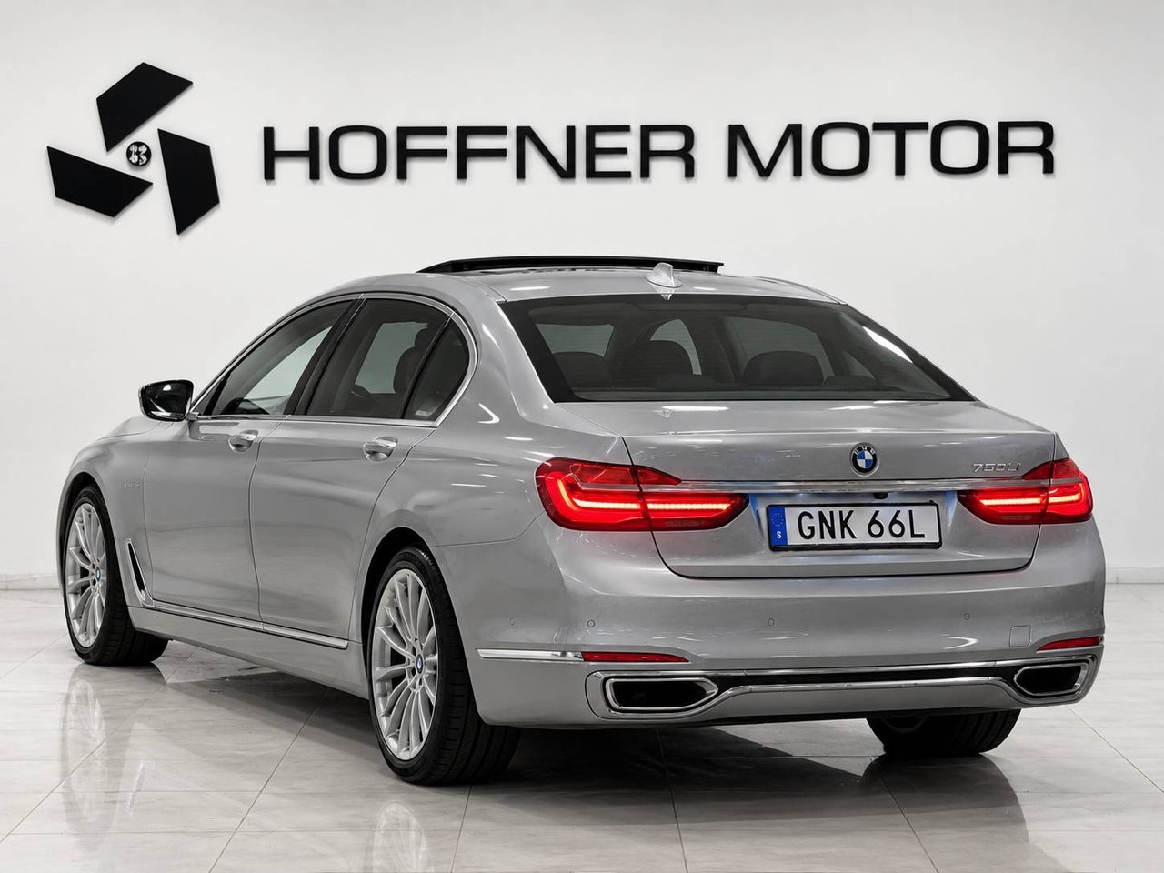 BMW 750 Li xDrive Steptronic PANO 2016, kuva 4/10