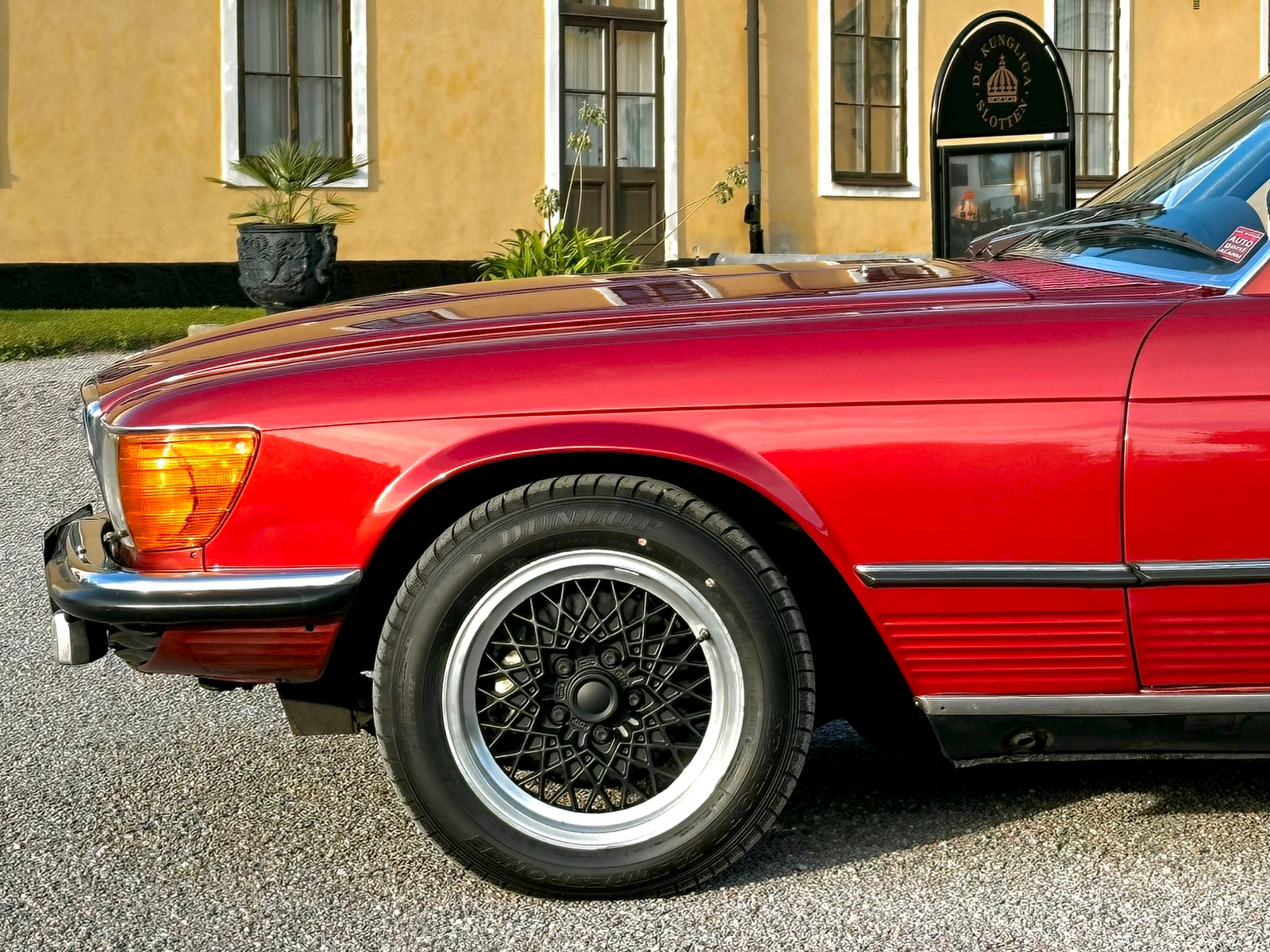 Mercedes-Benz 280 1975, photo 3/27