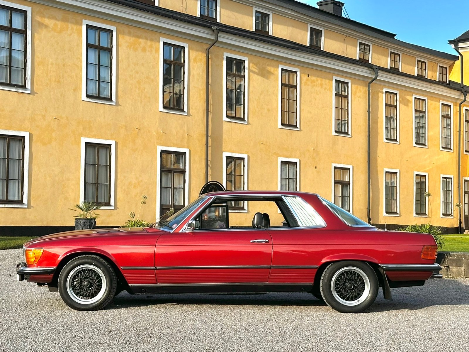 Mercedes-Benz 280