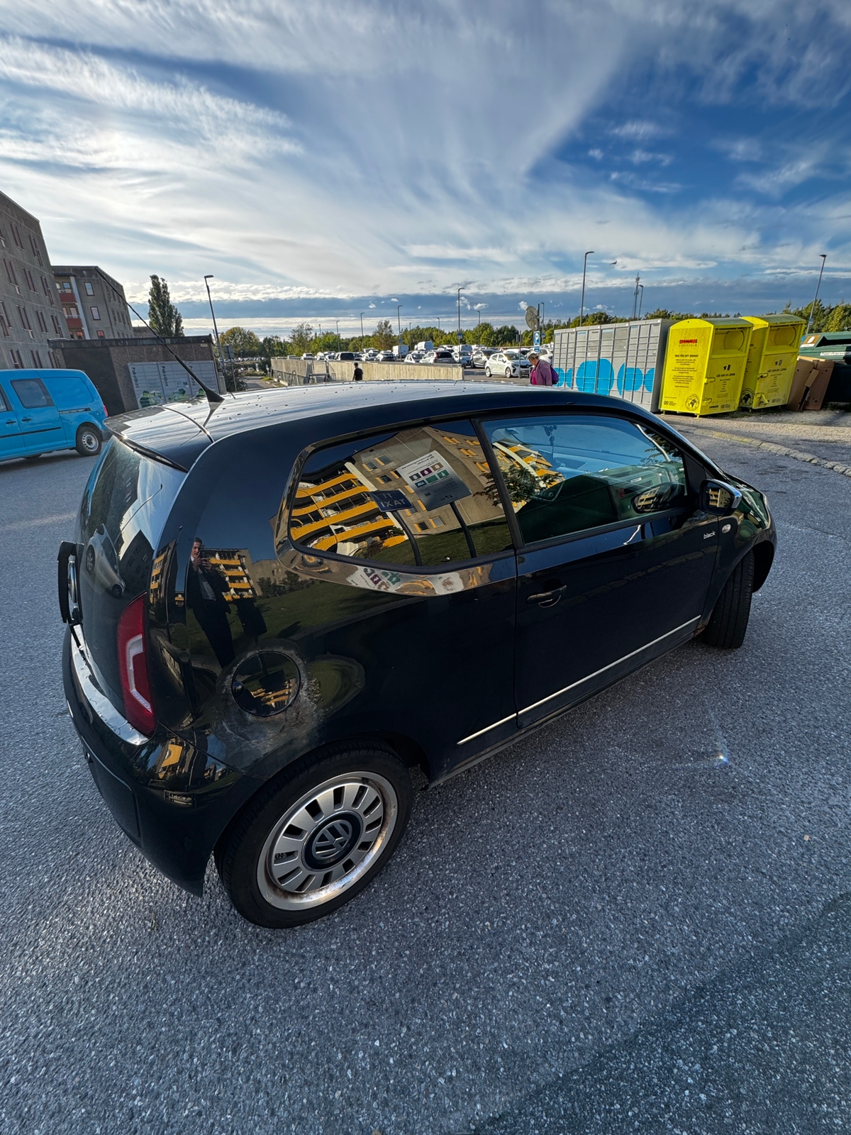 Volkswagen UP! 3-dörrar 1.0 MPI Manuell 2012, bild 6/7