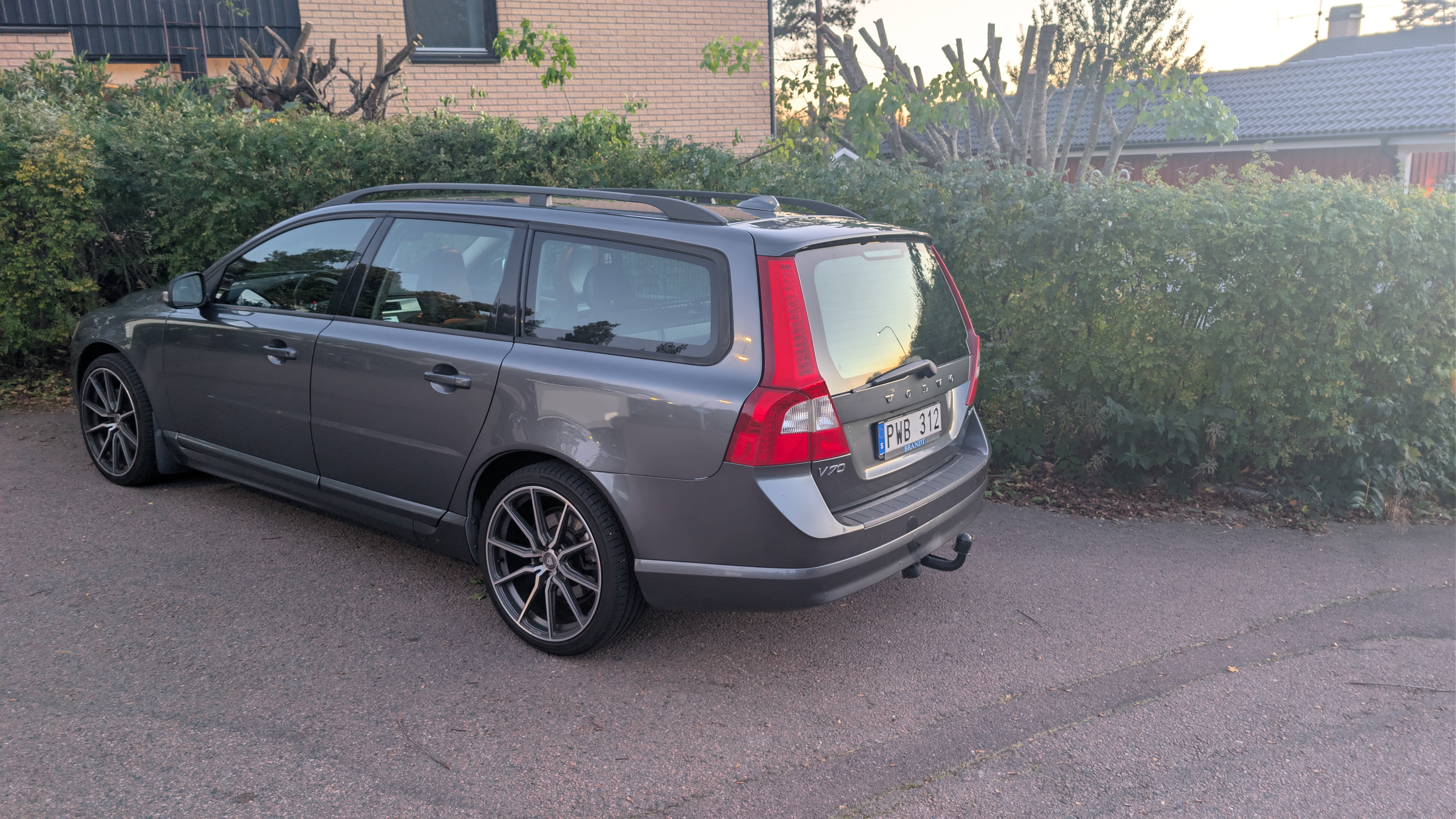 Volvo V70 2.5FT Geartronic 2009, bild 4/6