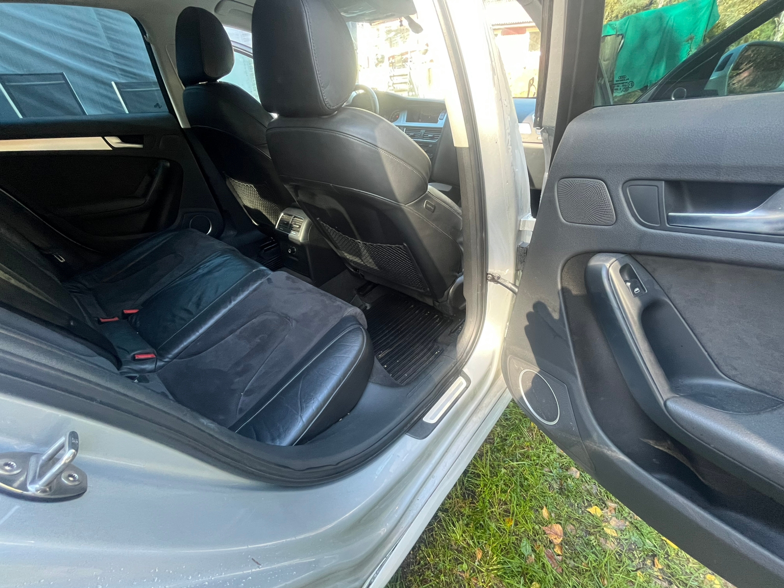 Audi A4 Sedan 2.0 TDI DPF Manuell 2008, photo 6/9