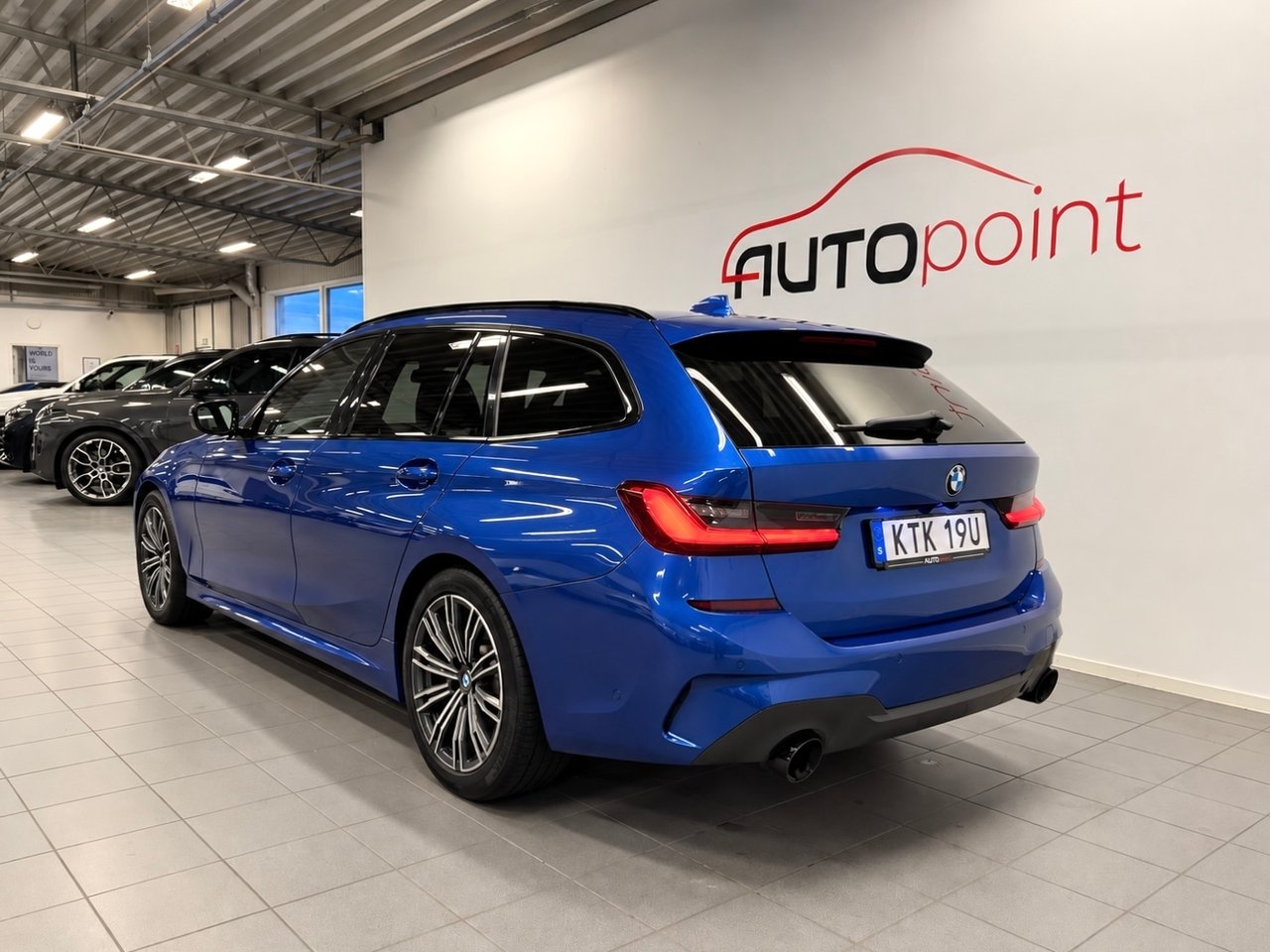 BMW 330 i xDrive Touring M Sport 2021, photo 4/10