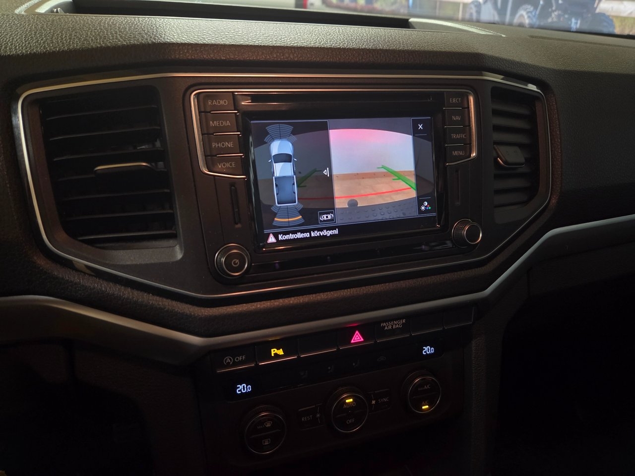 Volkswagen Amarok 2017, bild 7/10
