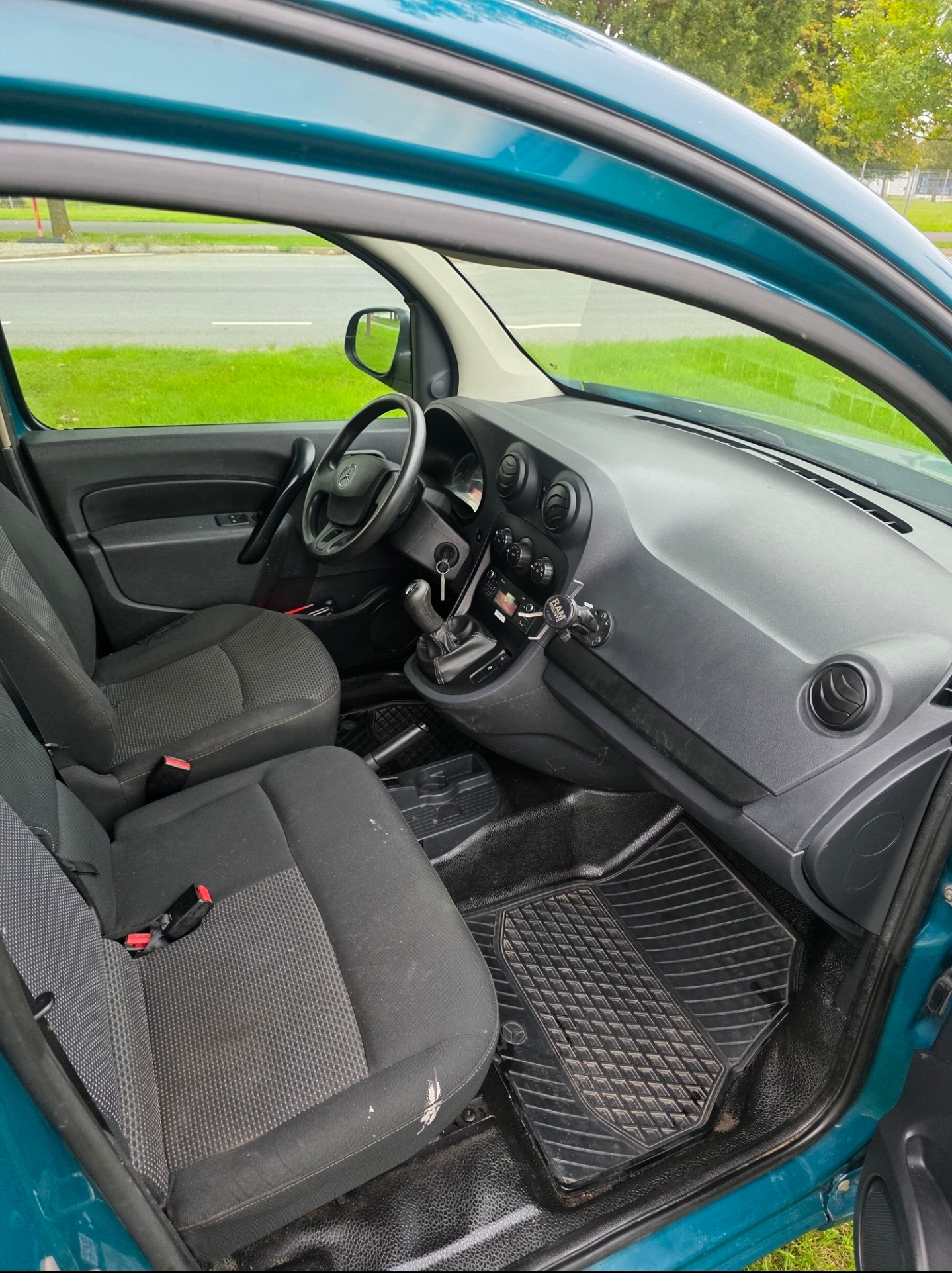 Mercedes-Benz Citan 109 CDI Manuell 2017, photo 6/9