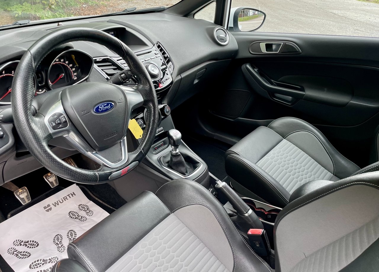 Ford Fiesta ST+ 1.6 182hp Man 2017, bild 5/7