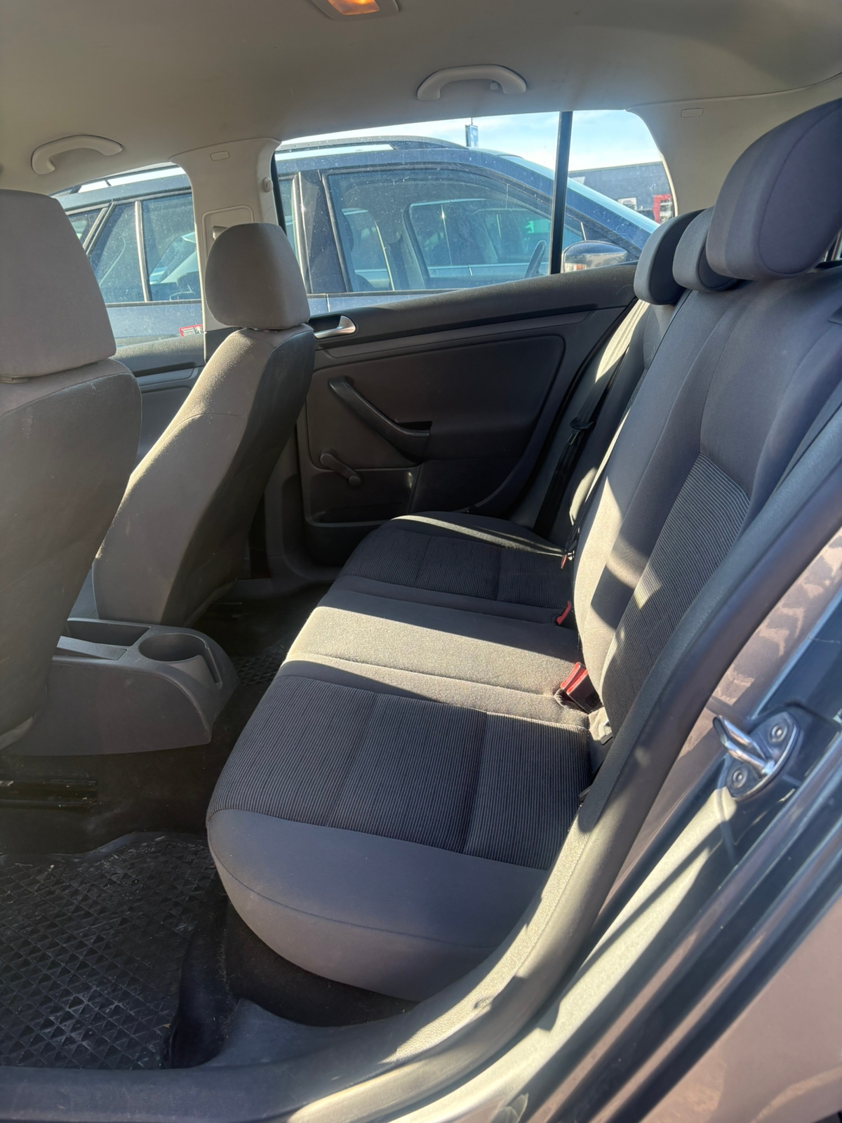 Volkswagen Golf V 5-dörrar 1.6 Manuell 2007, bild 6/9