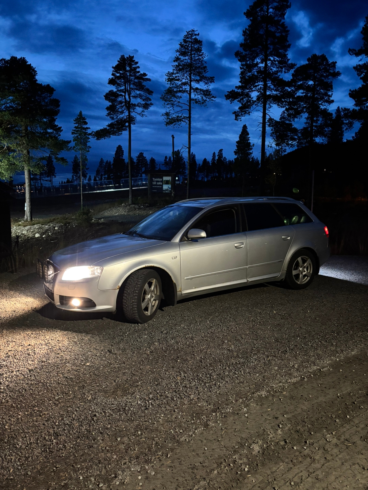 Audi A4 Avant 2.0 TDI 8v quattro Manuell 2008, kuva 4/4