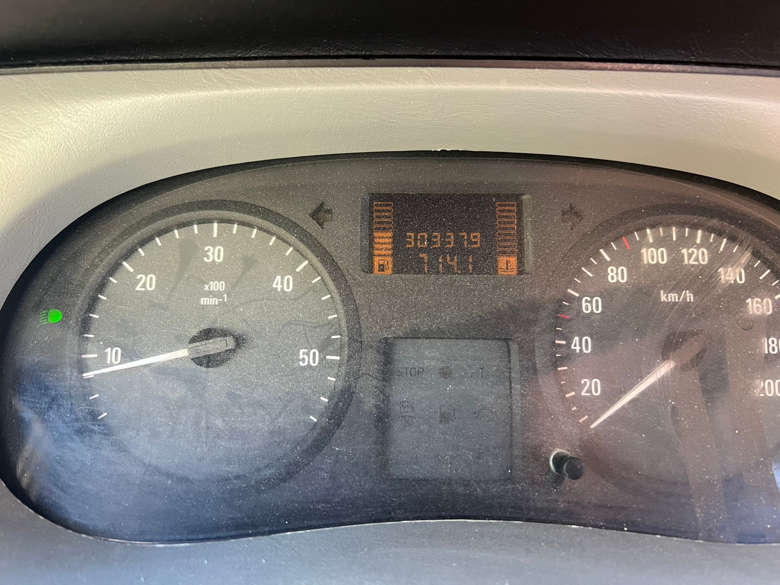 Opel Vivaro 2007, bild 5/5