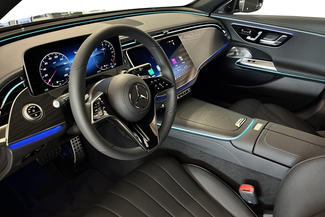 Mercedes-Benz E 300 de All-Terrain 2026, bild 6/10