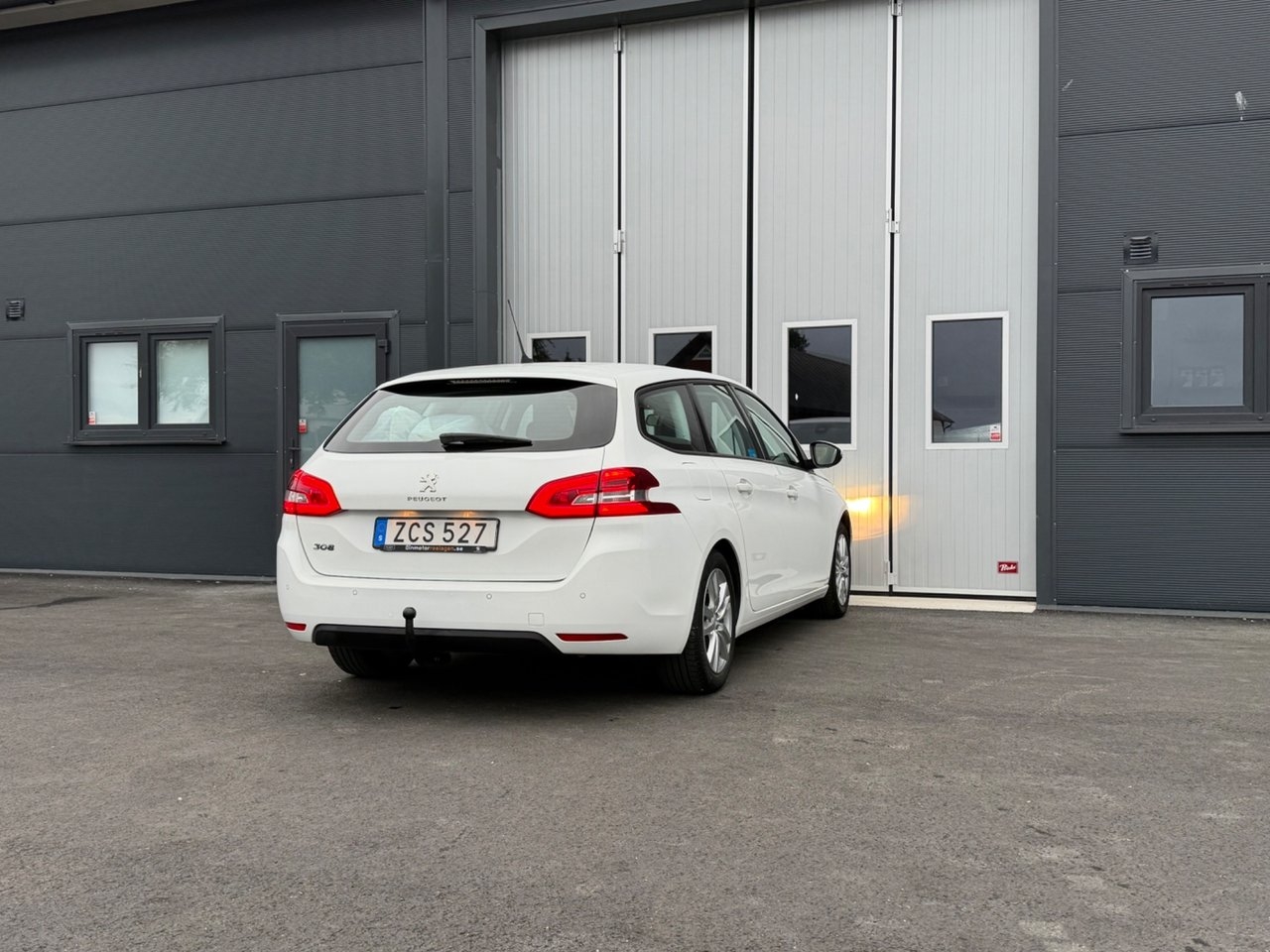 Peugeot 308 2017, bild 5/10