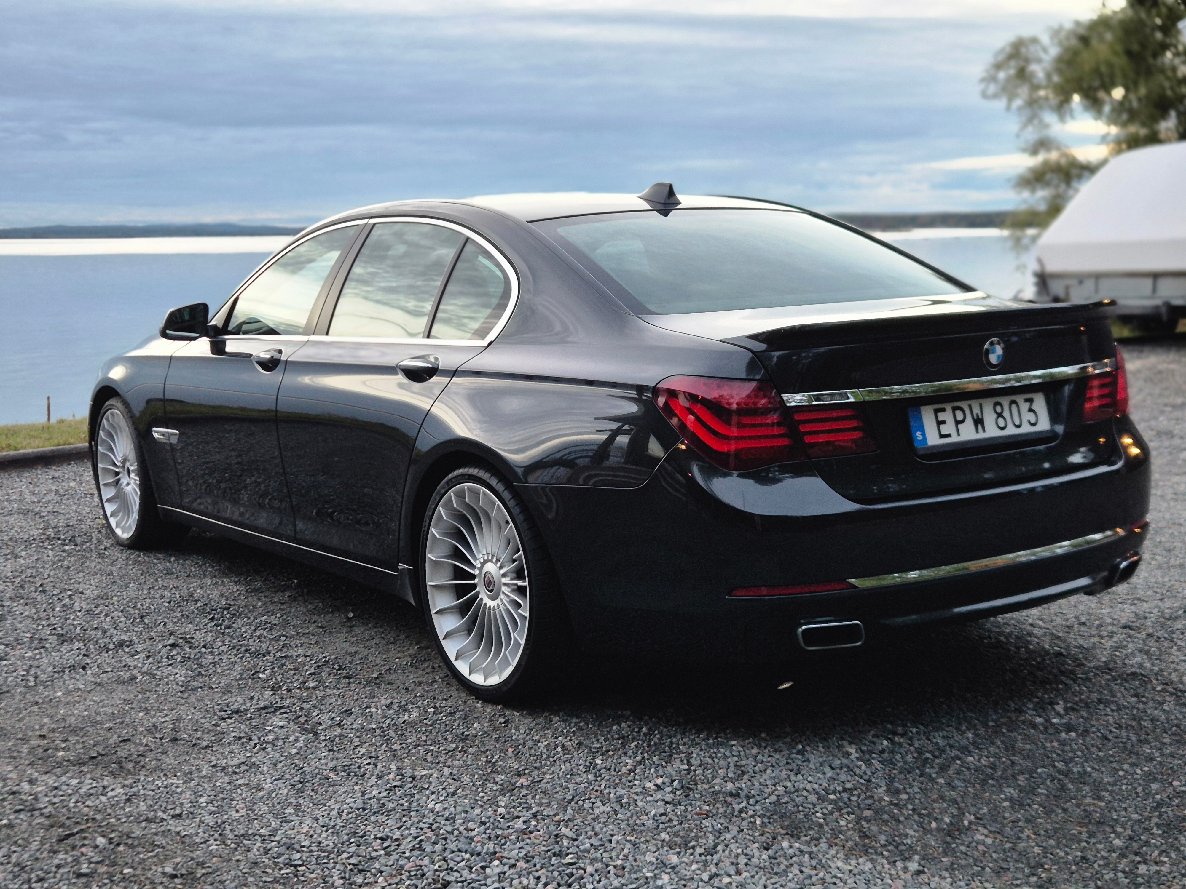 BMW 740 d 2013, bild 3/9