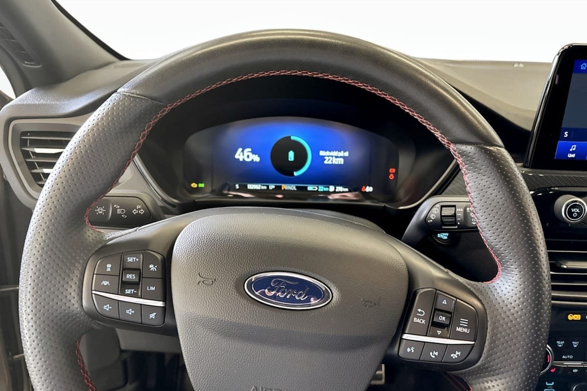 Ford Kuga ST-Line X 2.5 PHEV FWD 225hk 2020, bild 7/9