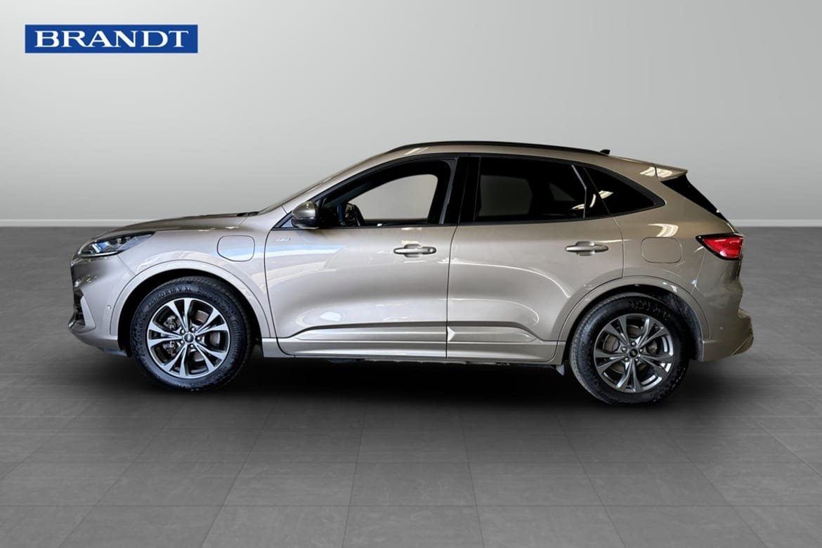 Ford Kuga ST-Line X 2.5 PHEV FWD 225hk 2020, bild 3/9