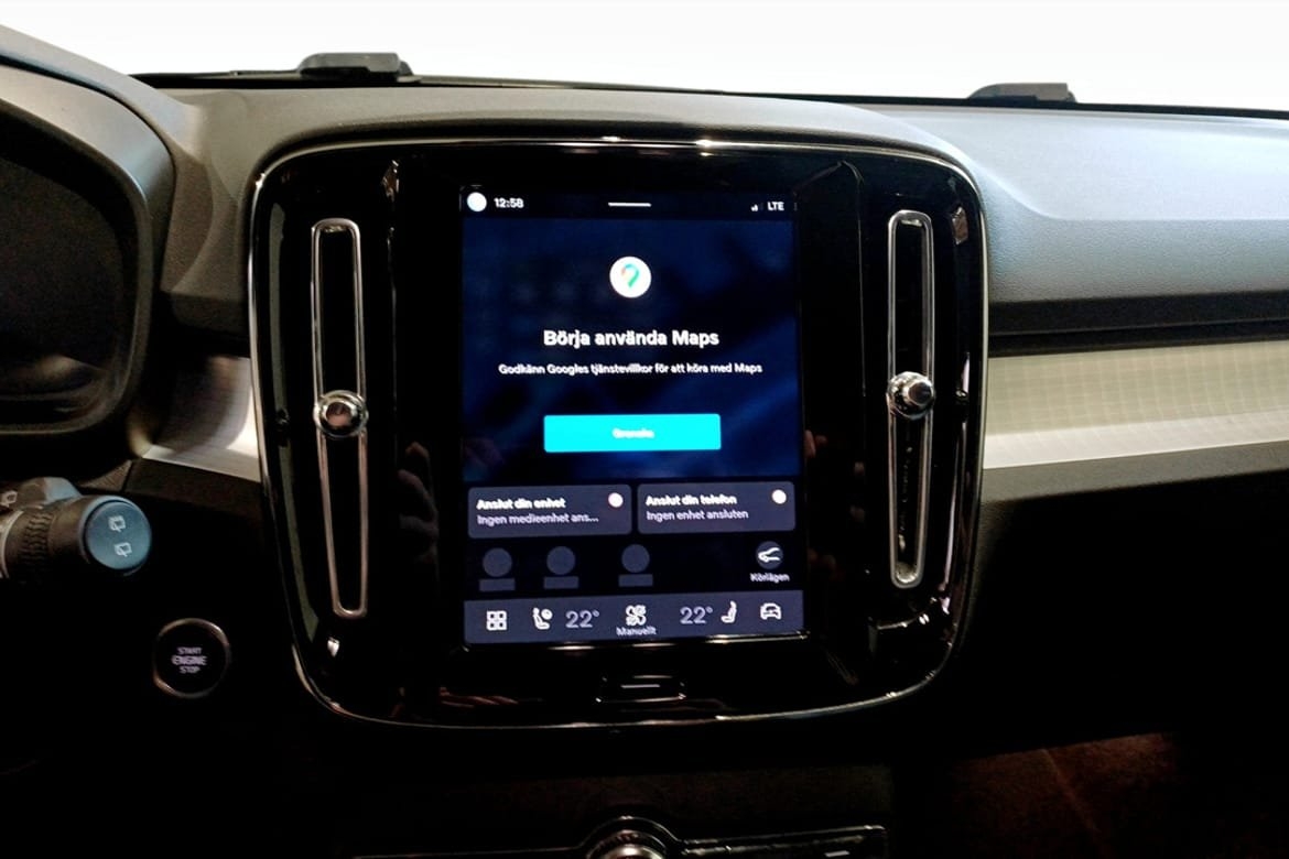 Volvo XC40 B3 FWD Bensin Plus Dark 2025, bild 6/10