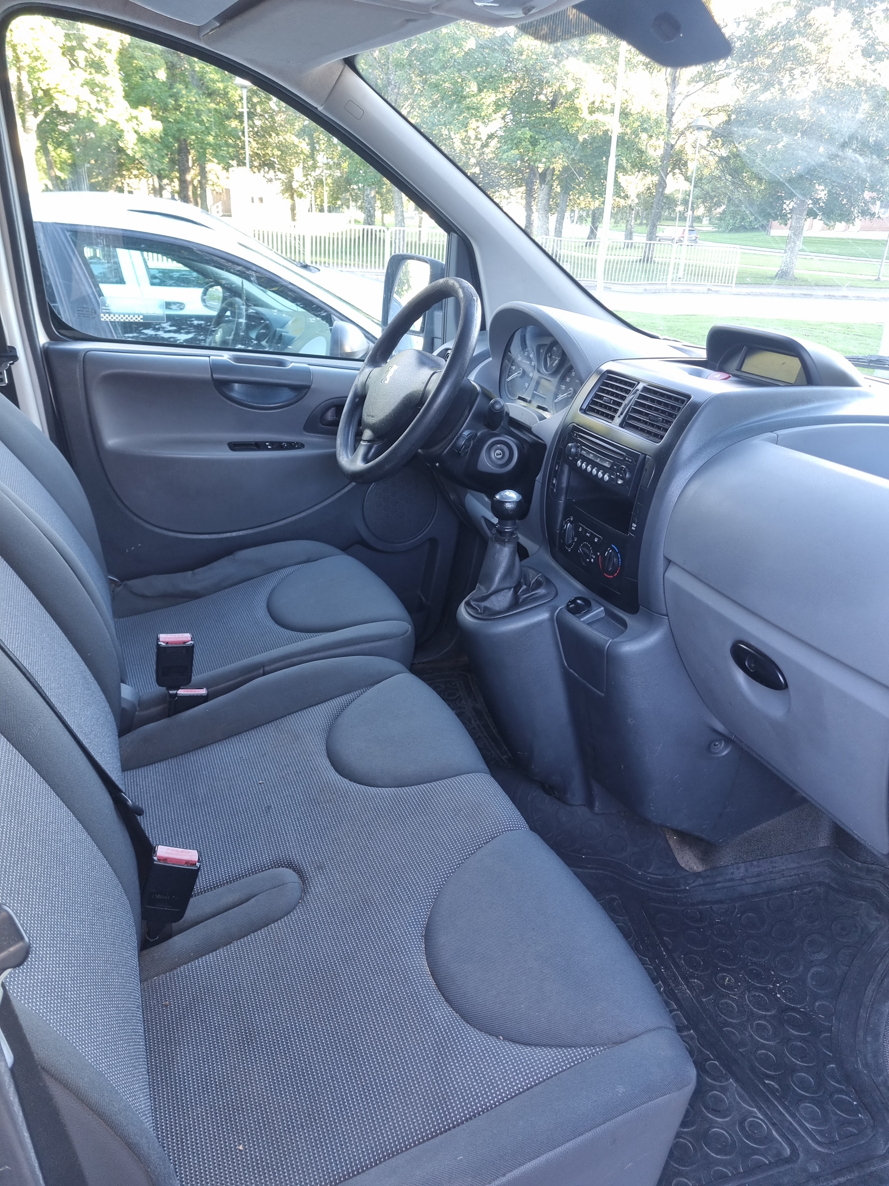 Peugeot Expert 2010, bild 7/7