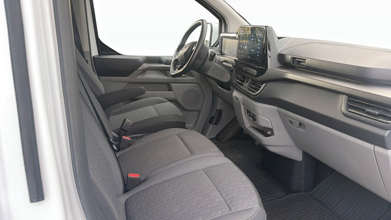 Ford Tourneo Custom 2024, bild 3/9