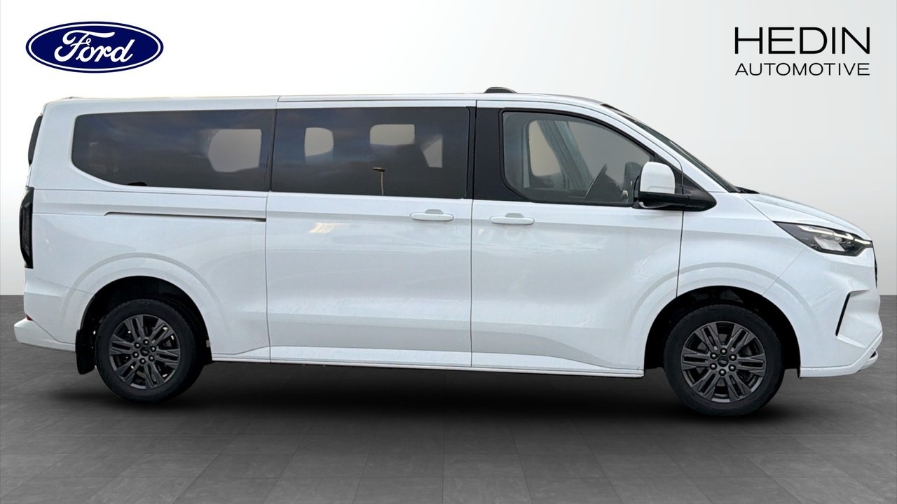 Ford Tourneo Custom 2024, bild 6/9