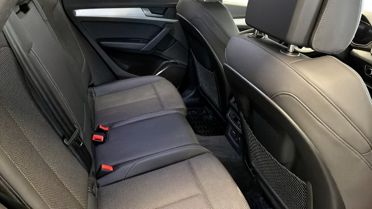 Audi Q5 2023, photo 5/9