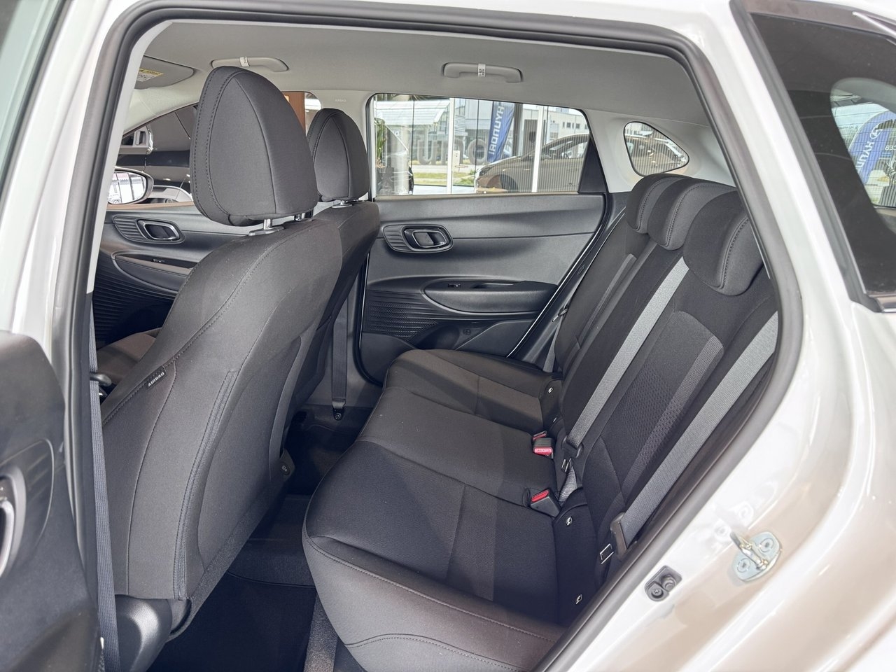 Hyundai i20 1.0 T-GDi DCT ADVANCED 90hk 2026, bild 6/10