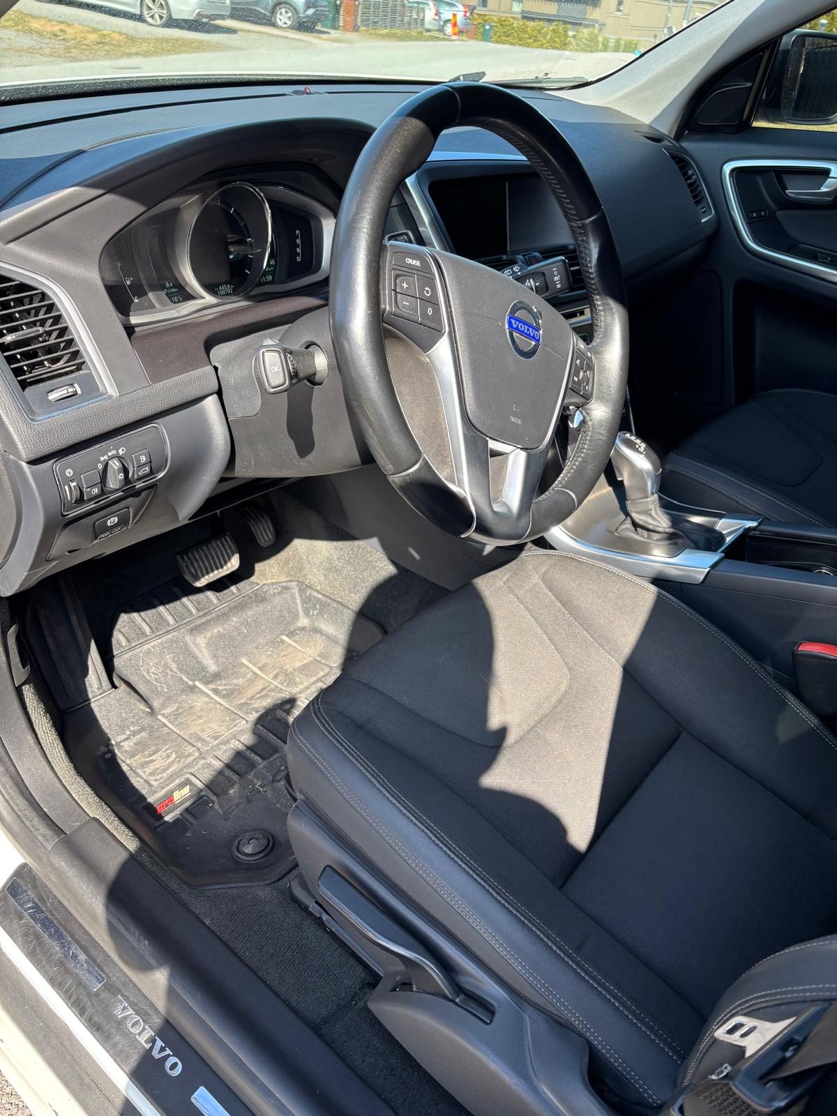 Volvo XC60 D4 AWD Geartronic 2014, bild 6/9