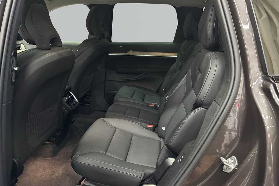 Volvo EX90 2025, kuva 7/10