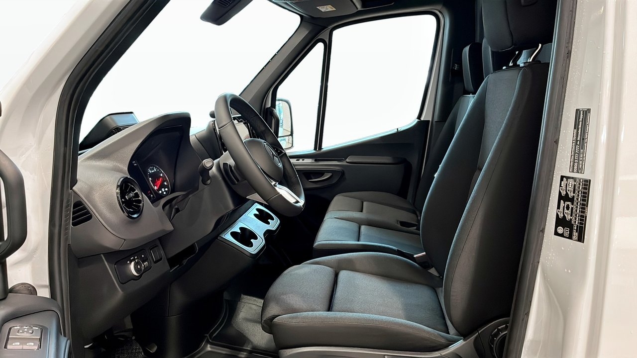 Mercedes-Benz Sprinter 2027, bild 3/10
