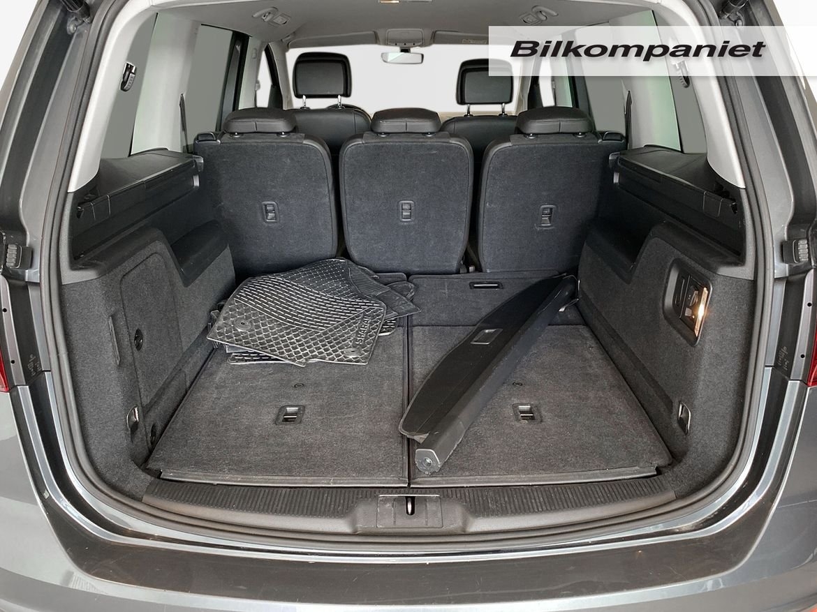 Volkswagen Sharan 4Motion GT 2017, bild 6/10