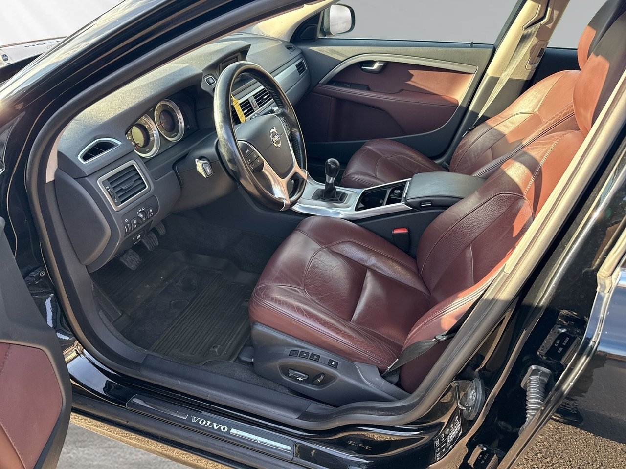 Volvo V70 2012, bild 6/10
