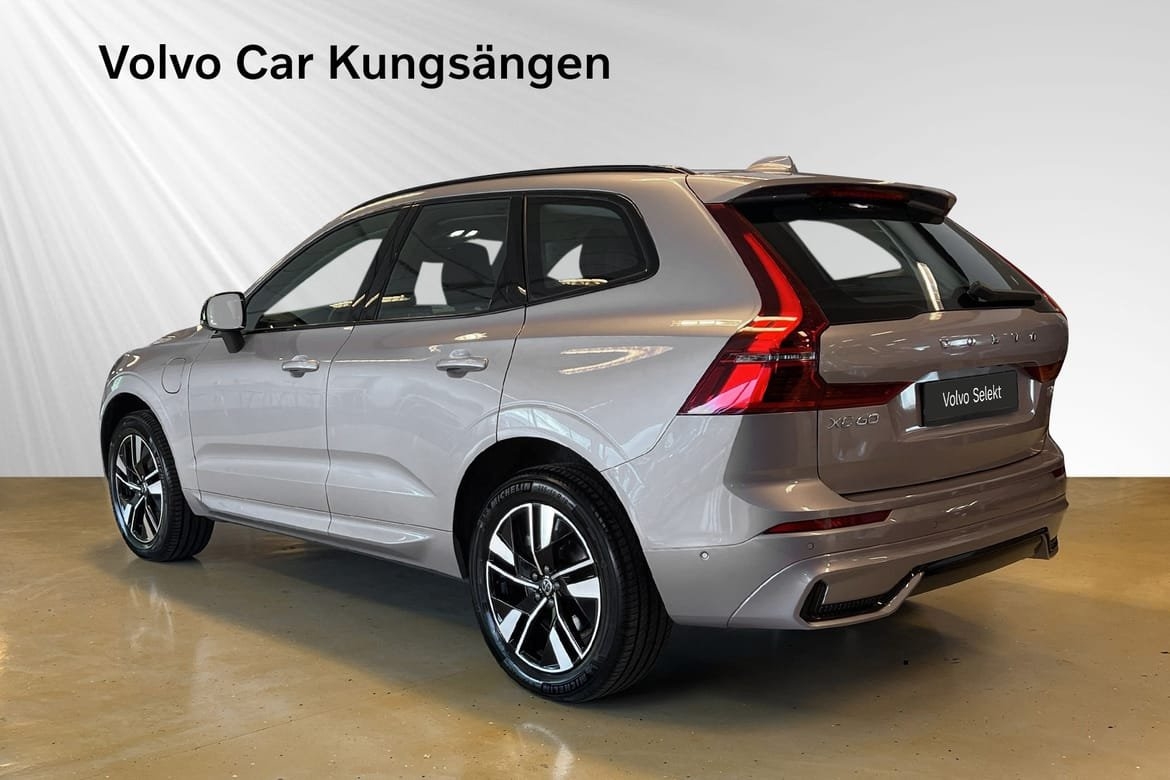Volvo XC60 T6 Plus Dark Nordic Edition 2026, bild 4/10