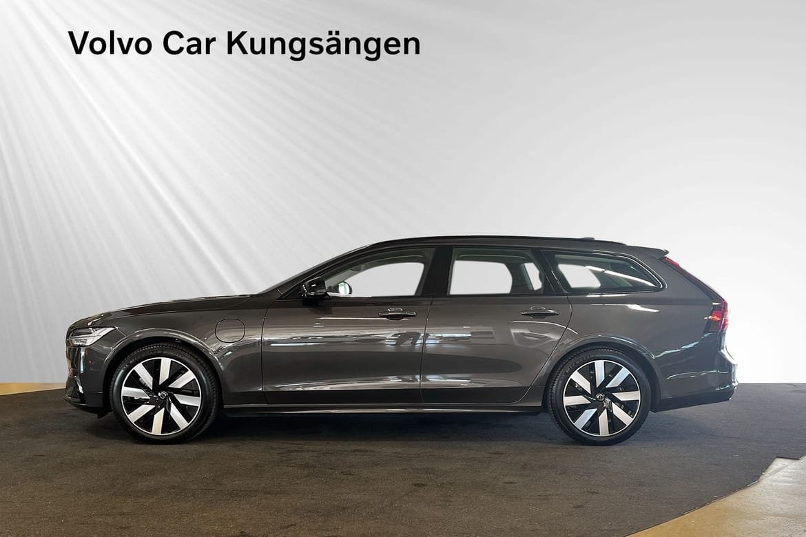 Volvo V90 T6 Plus Dark Nordic Edition 2026, bild 3/10