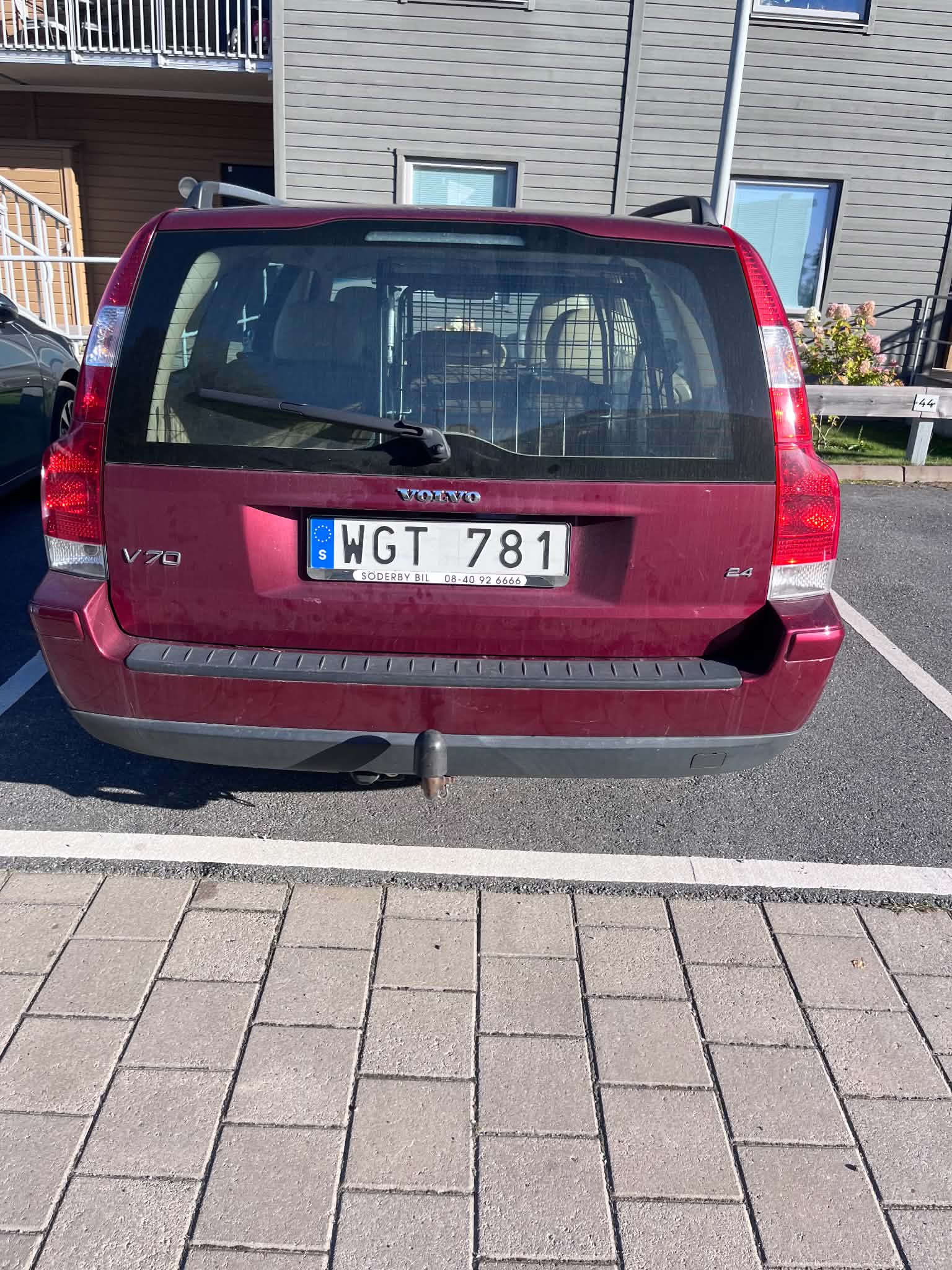 Volvo V70 2.4 Automatisk 2005, bild 4/4
