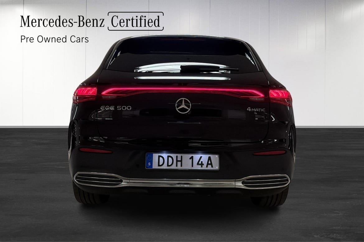 Mercedes-Benz EQE SUV 2023, photo 4/10