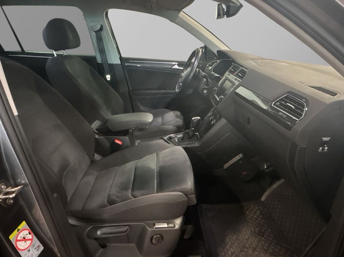 Volkswagen Tiguan 2017, bild 7/10