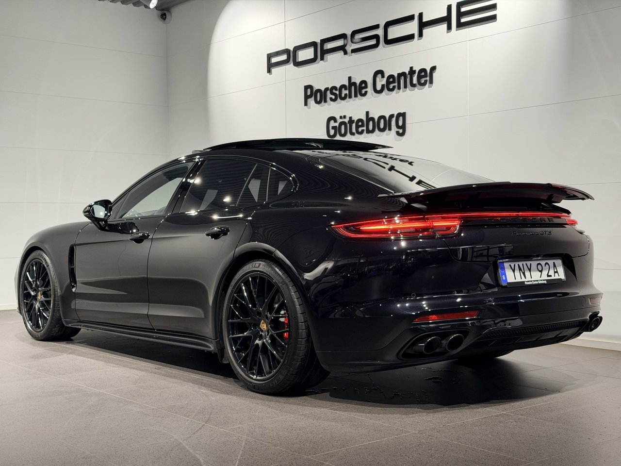 Porsche Panamera GTS 2020, bild 6/10