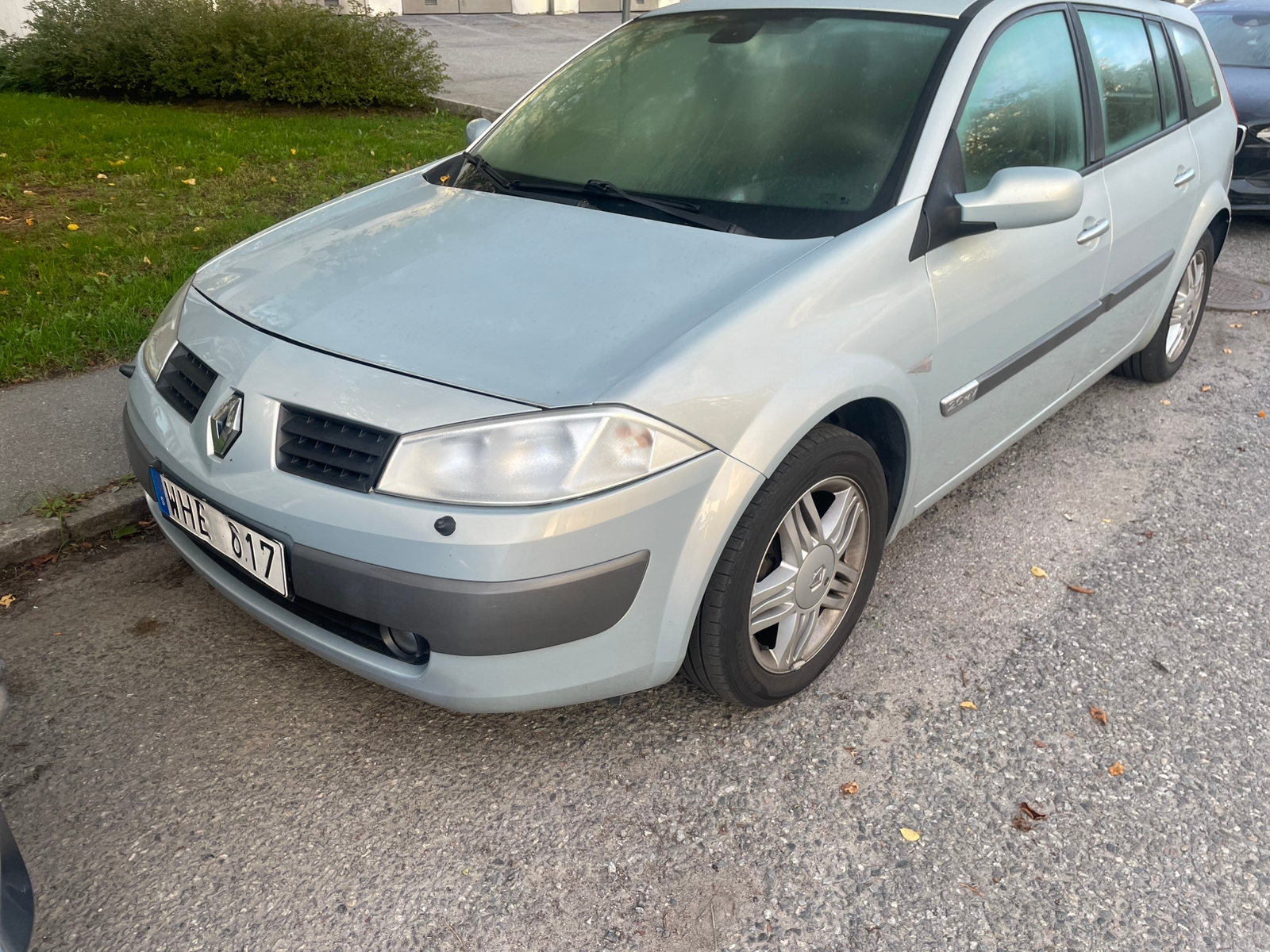 Renault Megane II Grandtour 2.0 Manuell 2005, kuva 3/10