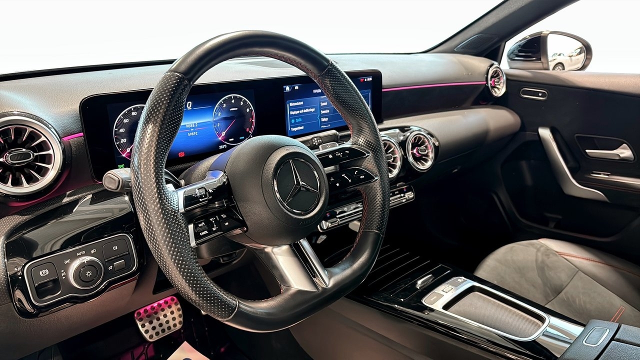 Mercedes-Benz A 200 AMG Advanced 2023, bild 4/13